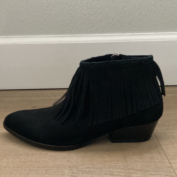 Anine Bing Sienna black fringe booties NWT - Picture 5 of 10